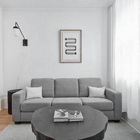 The Chelsea House - Downtown Apartment มอนทรีอัล ภายนอก รูปภาพ