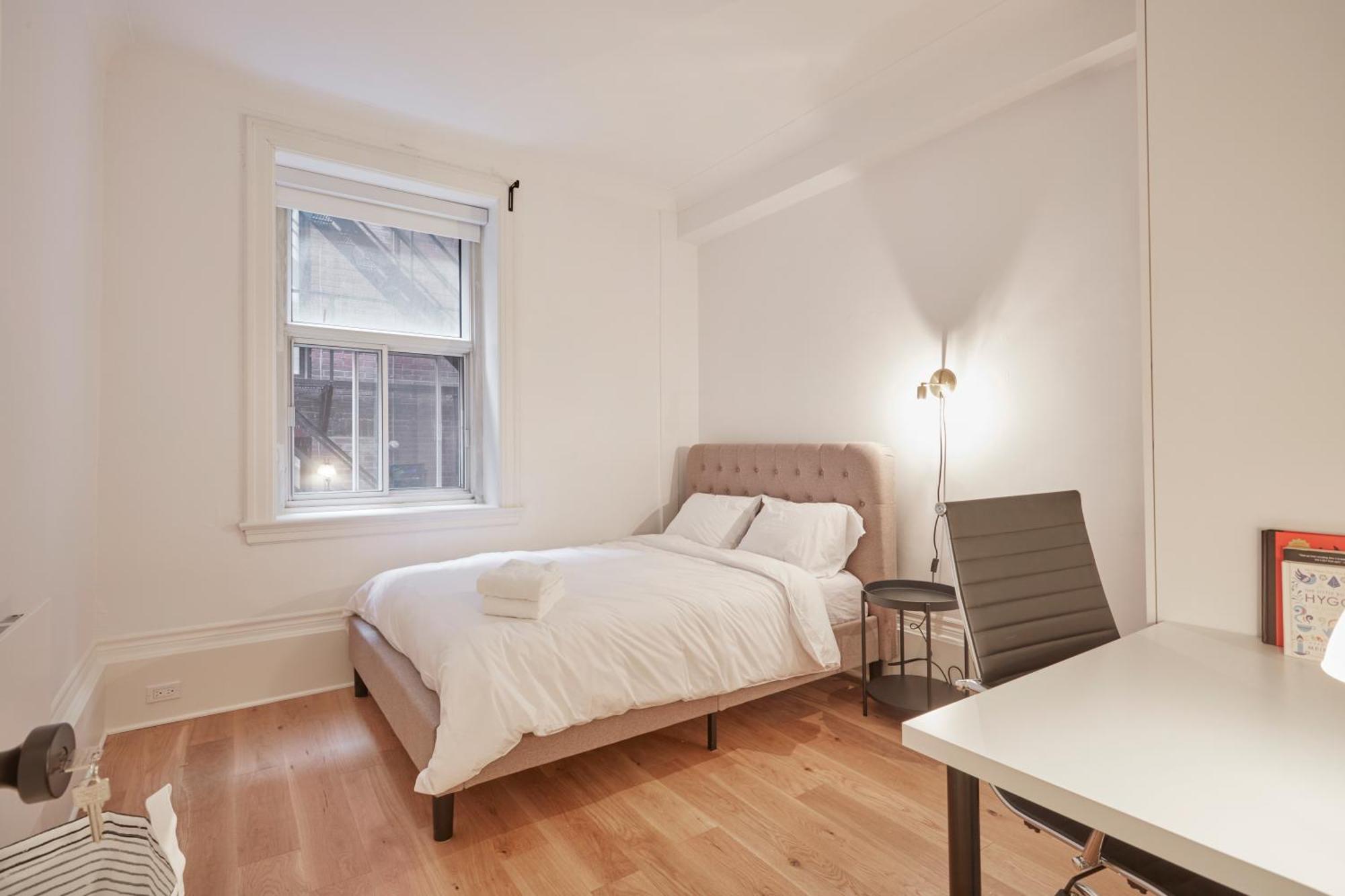 The Chelsea House - Downtown Apartment มอนทรีอัล ภายนอก รูปภาพ