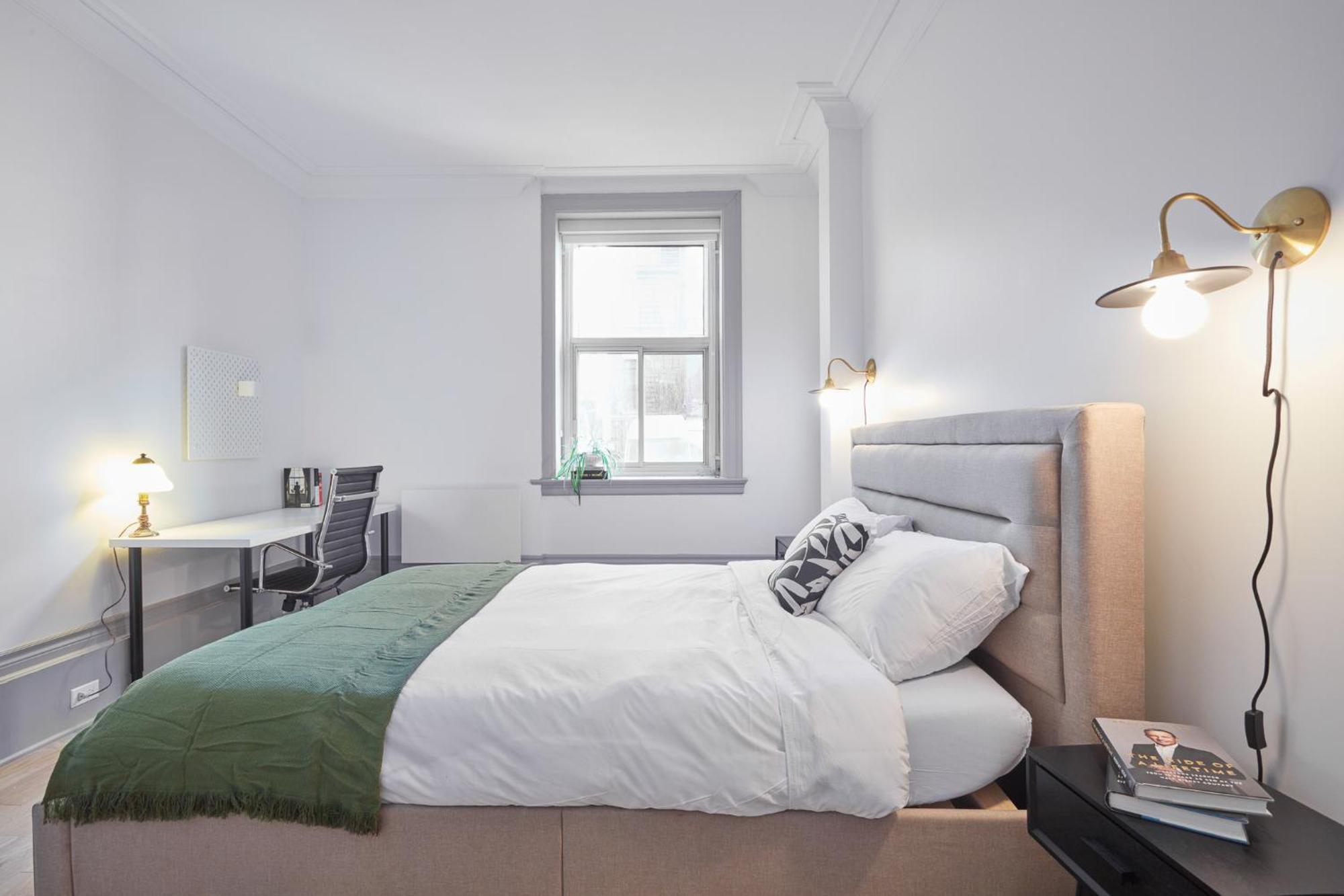 The Chelsea House - Downtown Apartment มอนทรีอัล ภายนอก รูปภาพ